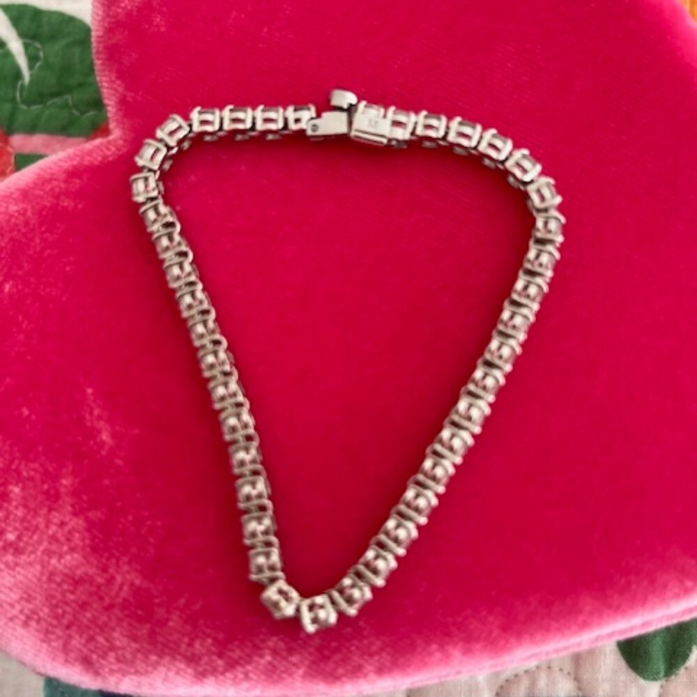 Swarovski tennis bracelet, new without tag